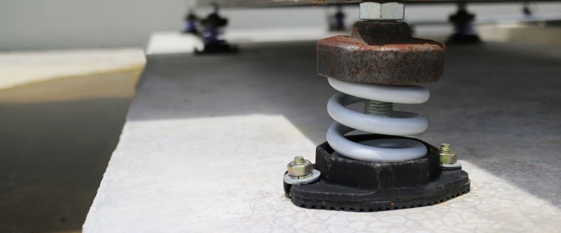 A Guide To Anti-Vibration Products for Fasteners - Application guide